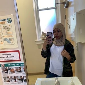 Meet your Posher, Aniyah